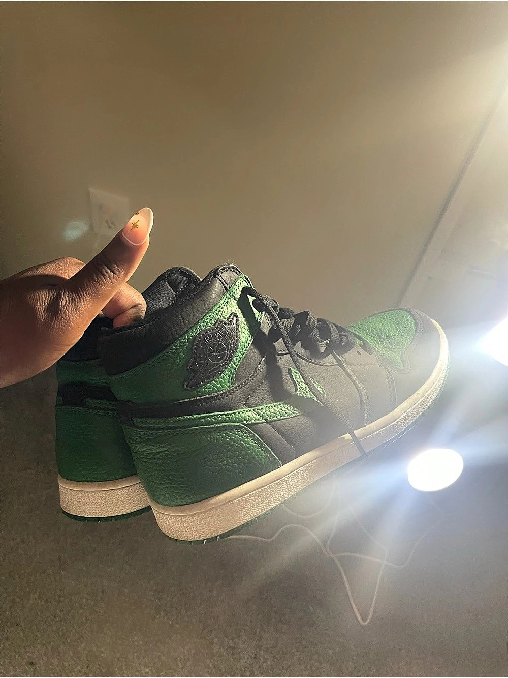 Jordan Air Jordan 1 Retro High OG 'Pine Green 2.0' Sneakers